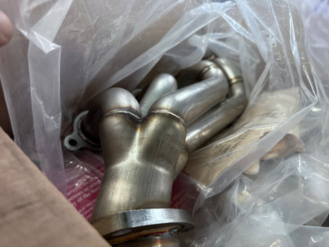 NEW OPEN BOX - SPEED ENGINEERING SHORTY HEADERS FOR 99-13 GM TRUCK