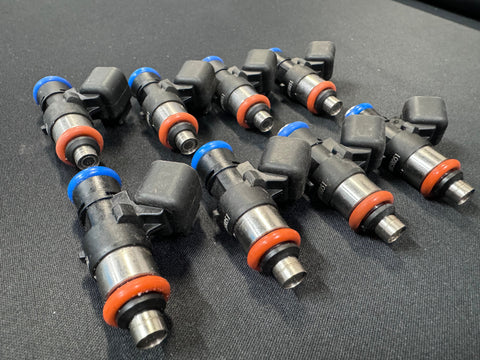 New Set of 8 Bosch 42lb LS3/LS7 Height Fuel Injectors (GM# 12576341)