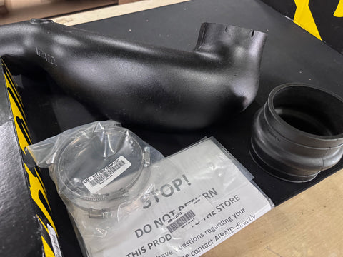 OPEN BOX/MISSING COMPONENTS - Airaid Jr. Cold Air Intake Kit w/ Filter - 99-04 GM Truck - 201-712