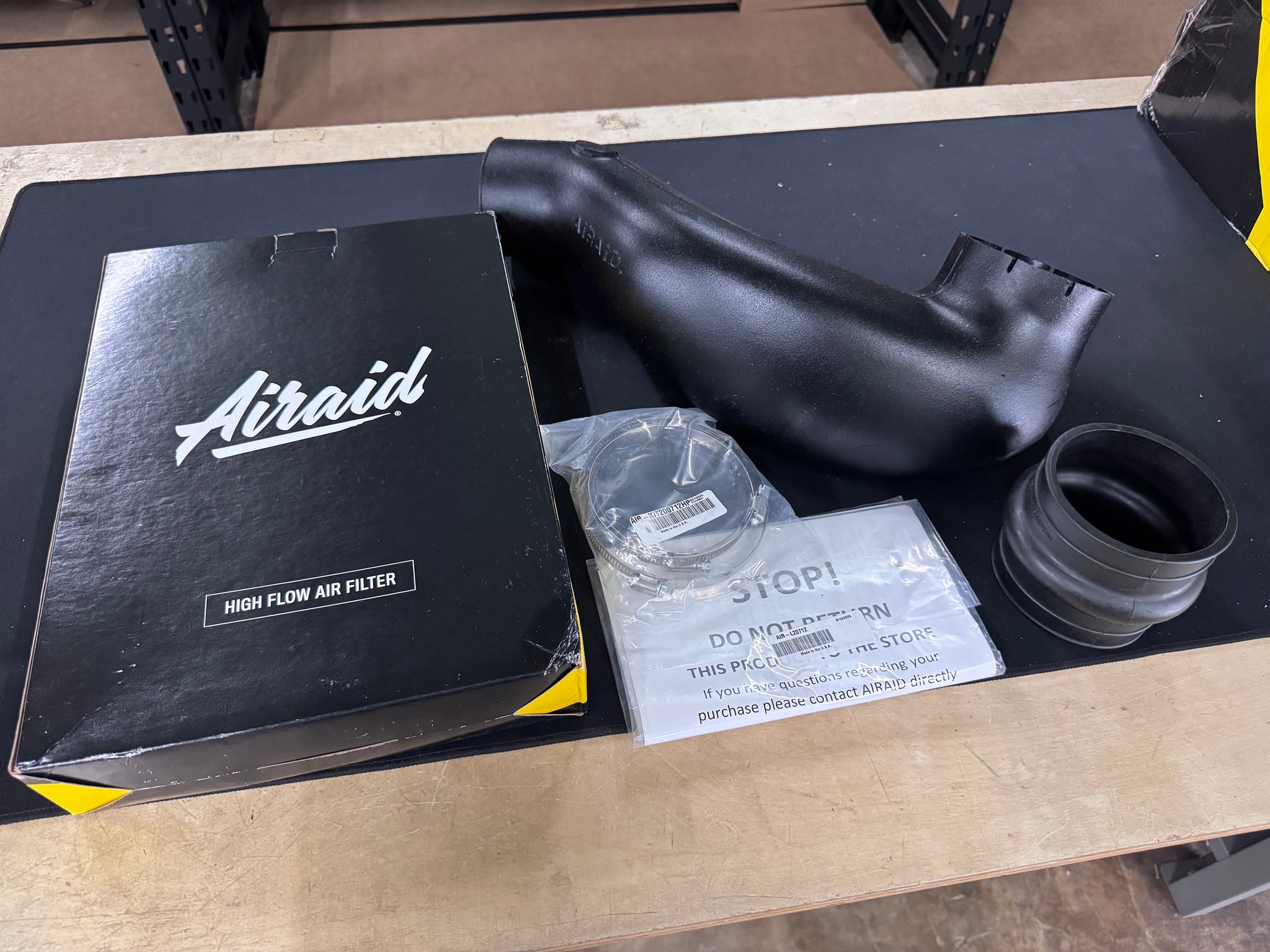 OPEN BOX/MISSING COMPONENTS - Airaid Jr. Cold Air Intake Kit w/ Filter - 99-04 GM Truck - 201-712