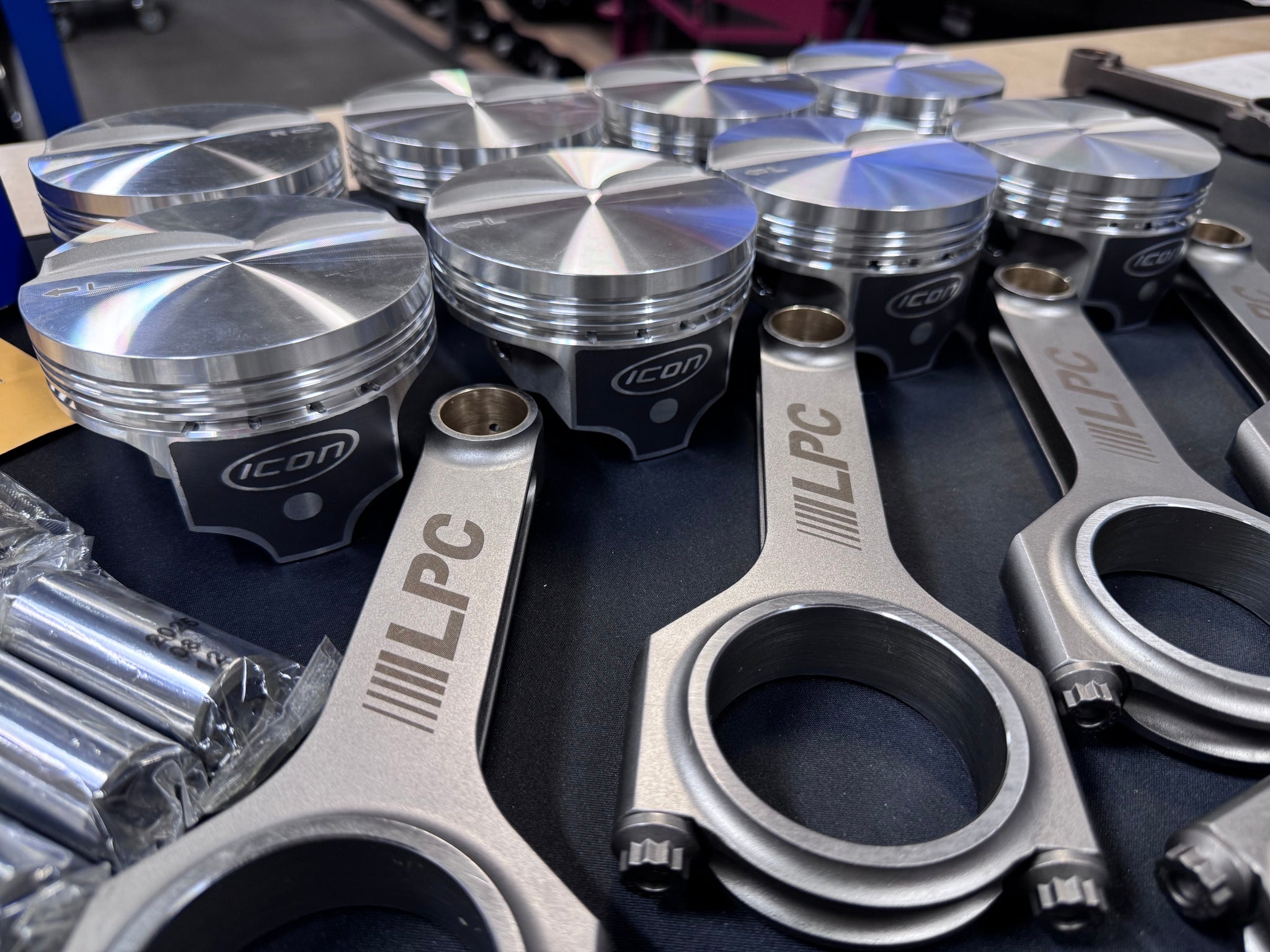 5 3 Ls Pistons And Rods